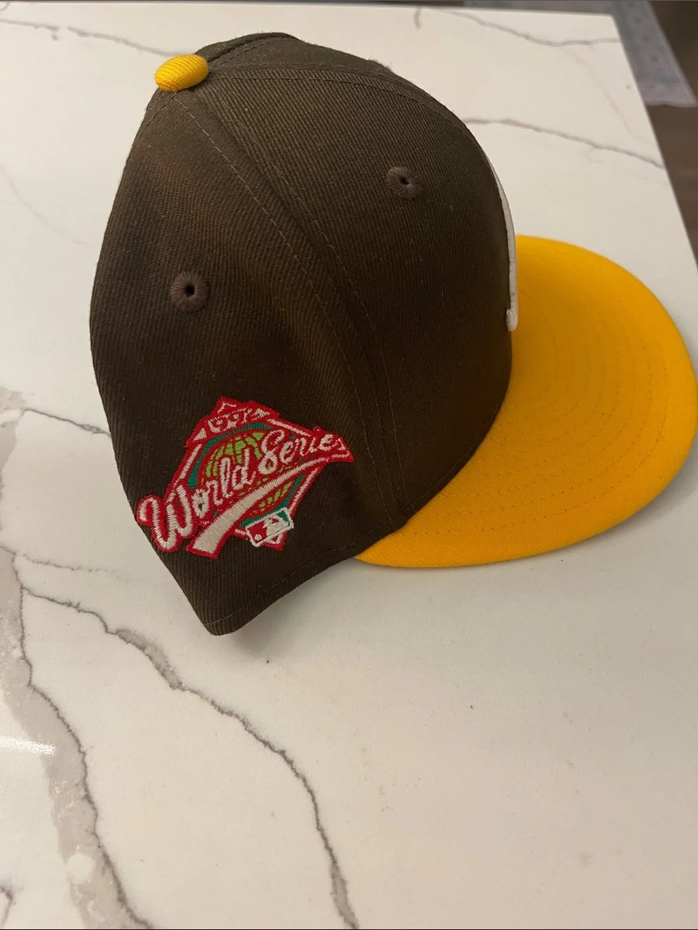 Atlanta Braves 1992 World Series patch New Era hat.